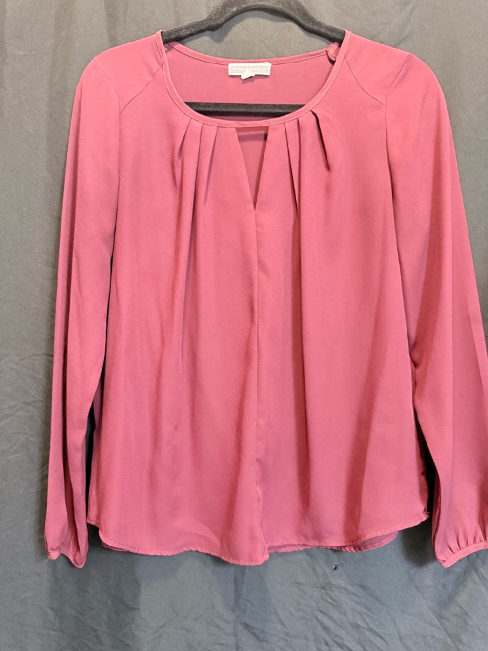 Pleione Burgundy Long-Sleeve Pleated Blouse